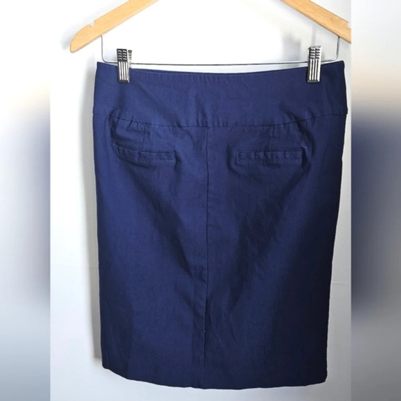 🟢3/$19🟢 Classic George Navy Blue Stretch Pencil Skirt Size M - Picture 6 of 6